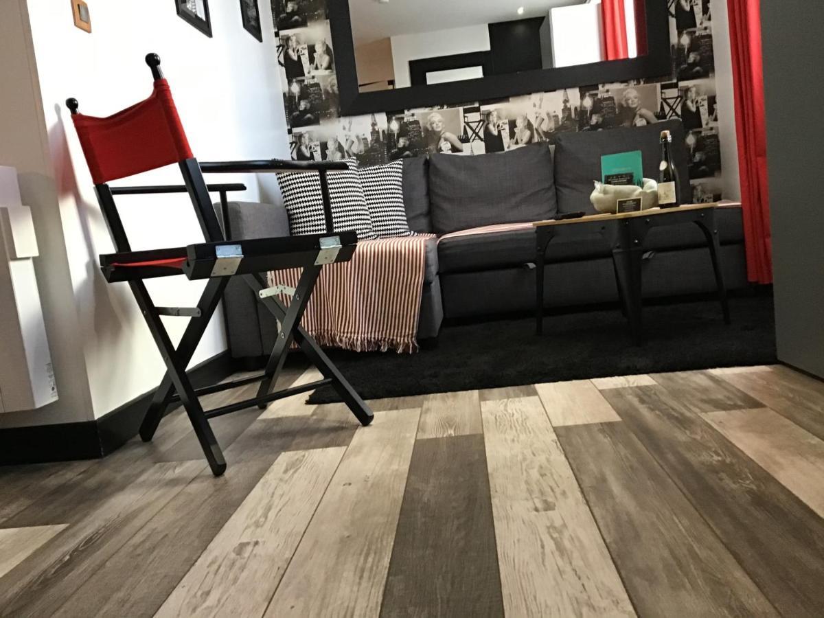 Appartement Cinema Video-Projecteur Et Garage Онфльор Екстериор снимка