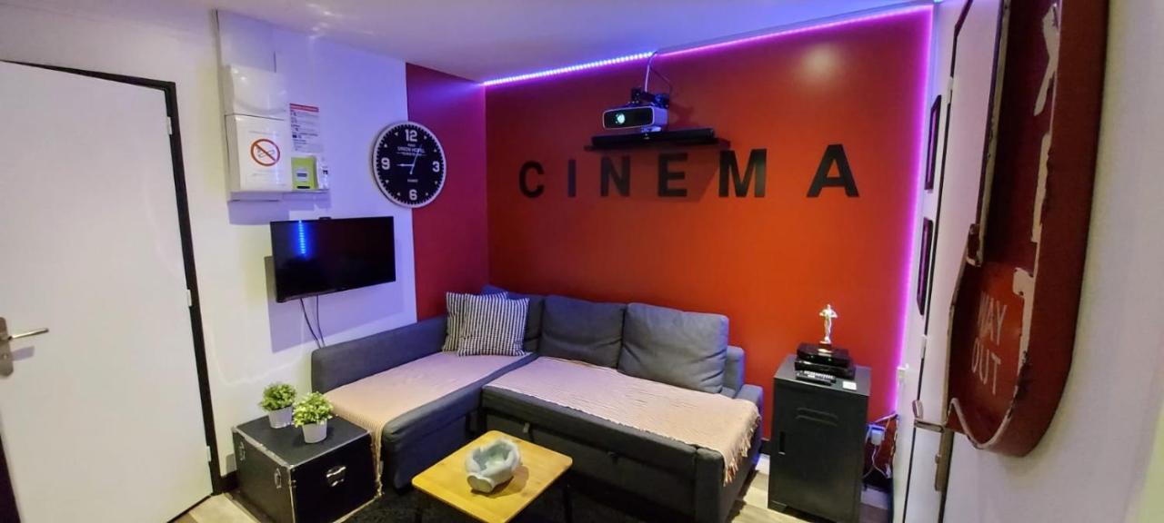 Appartement Cinema Video-Projecteur Et Garage Онфльор Екстериор снимка